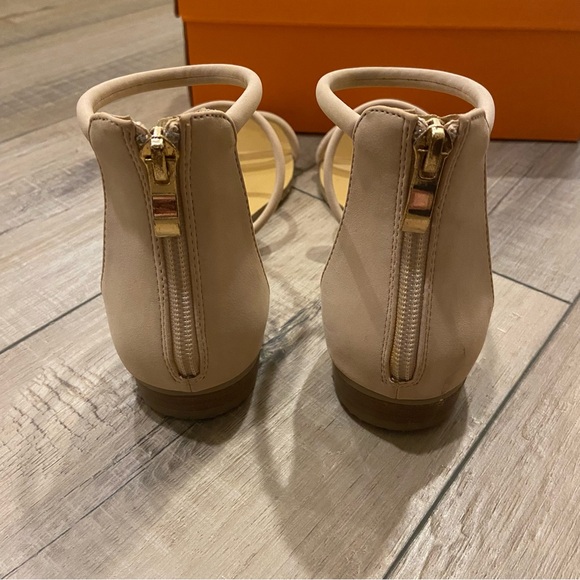 Nude minimalist sandals size 8 - Picture 2 of 6